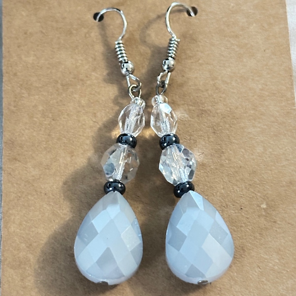 2/$15 Silver Tone Hook Earrings Blue/Gray teardrop 2 clear & 2 steel blue beads
